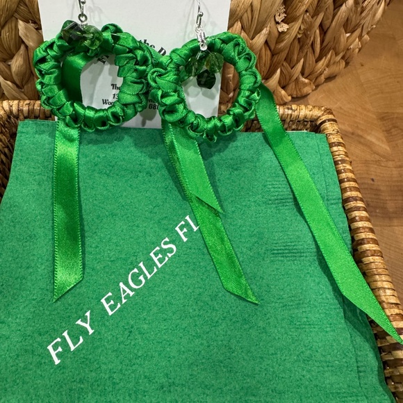 Fly Eagles Fly hand crafted earrings - Picture 8 of 13